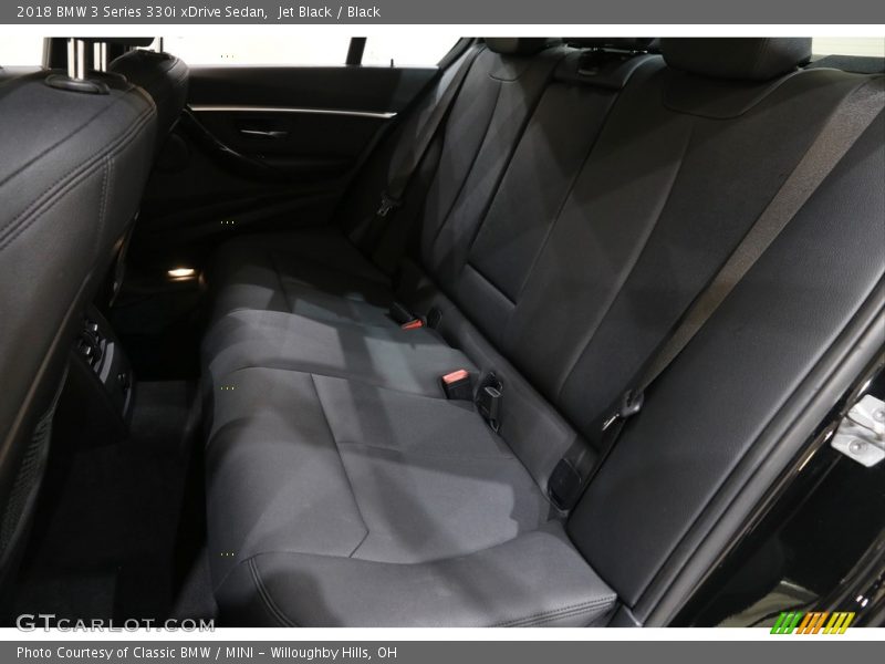 Jet Black / Black 2018 BMW 3 Series 330i xDrive Sedan
