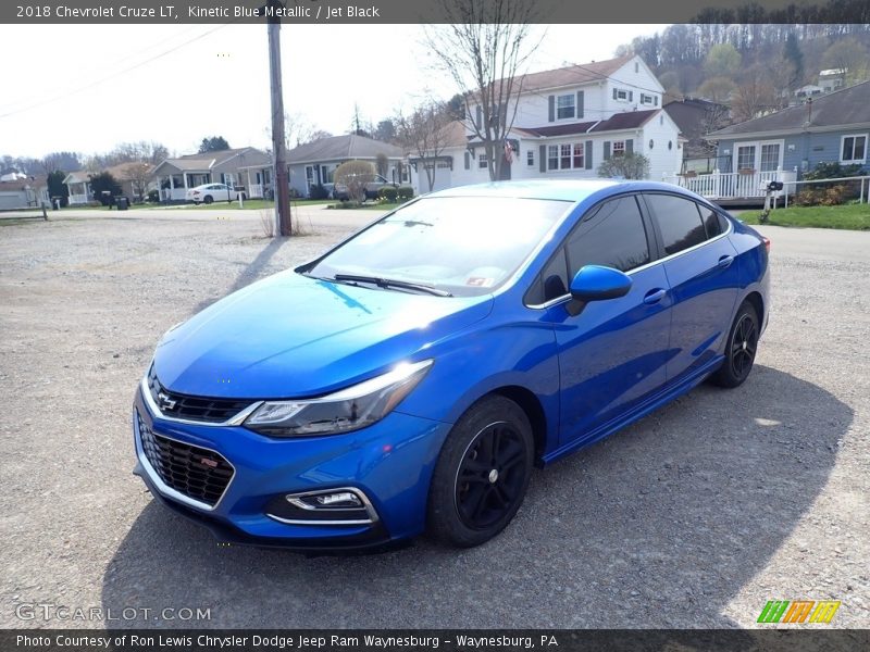 Kinetic Blue Metallic / Jet Black 2018 Chevrolet Cruze LT