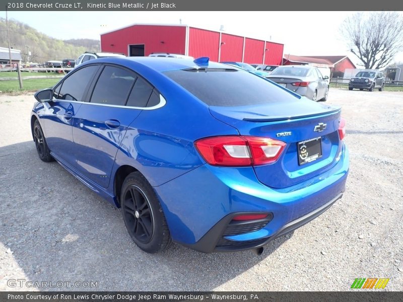 Kinetic Blue Metallic / Jet Black 2018 Chevrolet Cruze LT