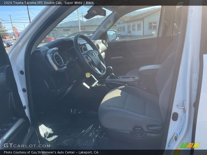 Super White / Black 2020 Toyota Tacoma SR5 Double Cab