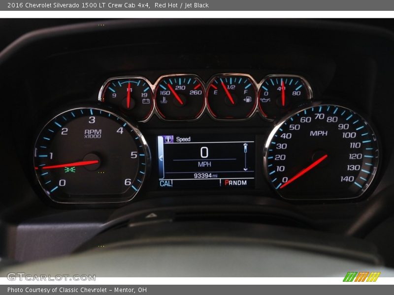 Red Hot / Jet Black 2016 Chevrolet Silverado 1500 LT Crew Cab 4x4
