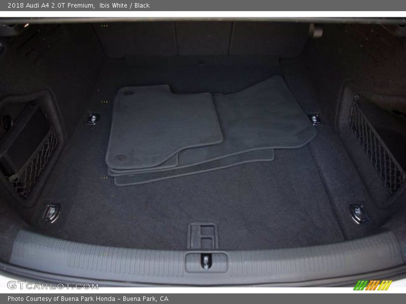 Ibis White / Black 2018 Audi A4 2.0T Premium