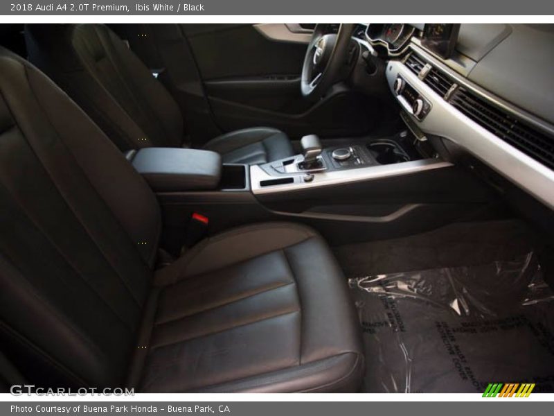 Ibis White / Black 2018 Audi A4 2.0T Premium
