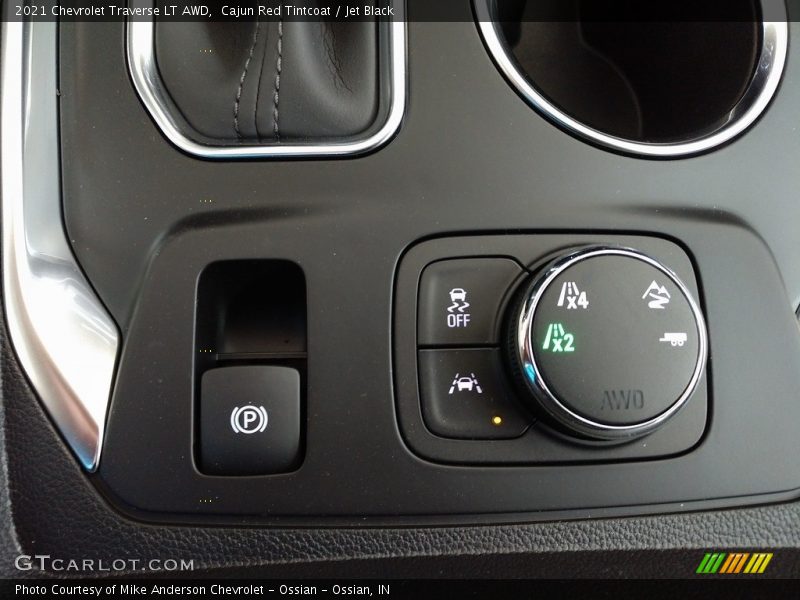 Cajun Red Tintcoat / Jet Black 2021 Chevrolet Traverse LT AWD