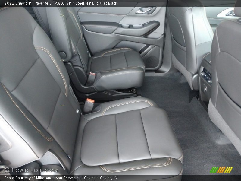Satin Steel Metallic / Jet Black 2021 Chevrolet Traverse LT AWD