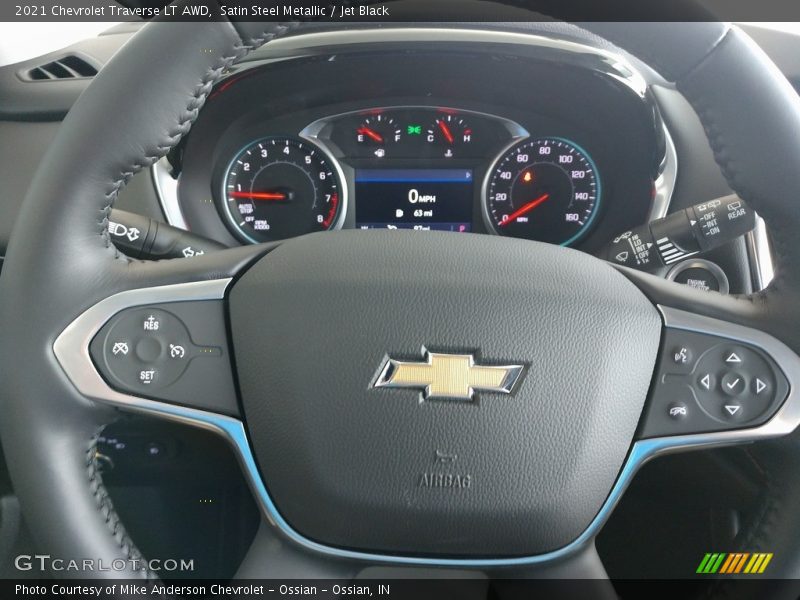 Satin Steel Metallic / Jet Black 2021 Chevrolet Traverse LT AWD