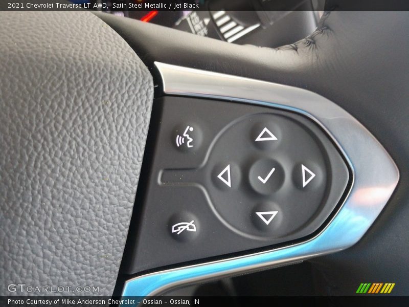 Satin Steel Metallic / Jet Black 2021 Chevrolet Traverse LT AWD