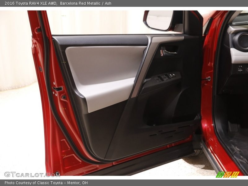 Barcelona Red Metallic / Ash 2016 Toyota RAV4 XLE AWD
