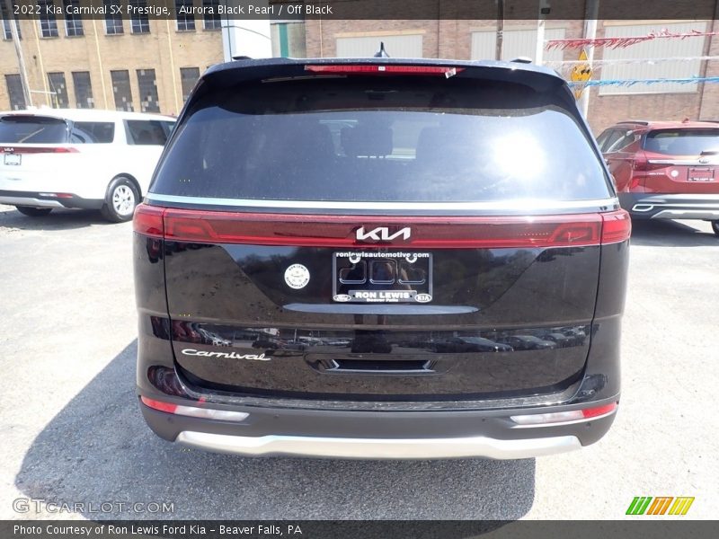Aurora Black Pearl / Off Black 2022 Kia Carnival SX Prestige