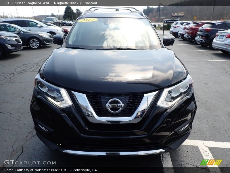Magnetic Black / Charcoal 2017 Nissan Rogue SL AWD