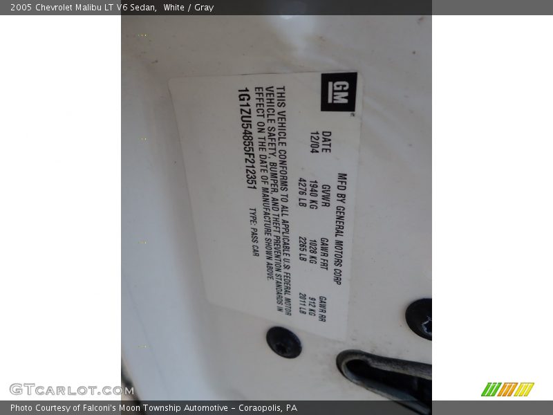 White / Gray 2005 Chevrolet Malibu LT V6 Sedan