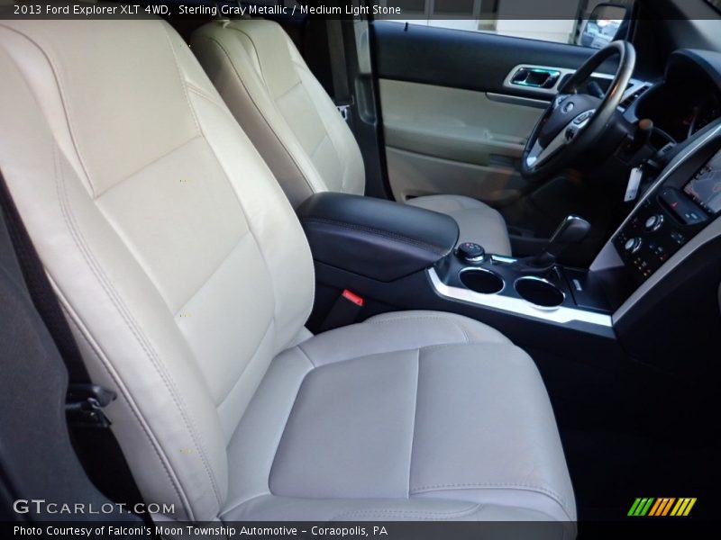 Sterling Gray Metallic / Medium Light Stone 2013 Ford Explorer XLT 4WD