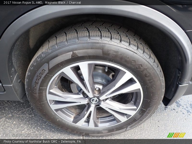 Magnetic Black / Charcoal 2017 Nissan Rogue SL AWD