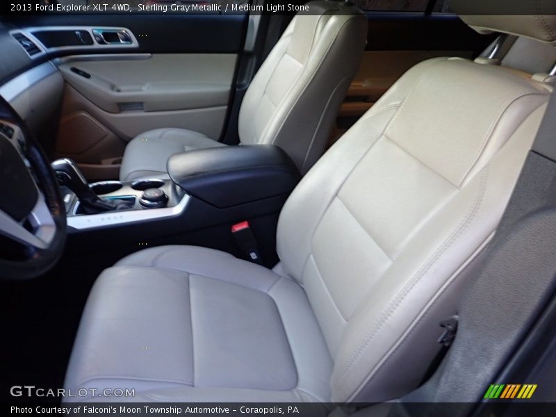 Sterling Gray Metallic / Medium Light Stone 2013 Ford Explorer XLT 4WD