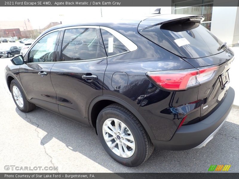 Agate Black Metallic / Dark Earth Gray 2021 Ford Escape SE 4WD
