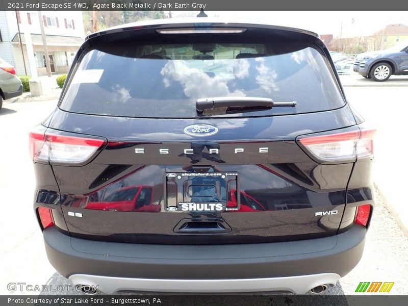 Agate Black Metallic / Dark Earth Gray 2021 Ford Escape SE 4WD