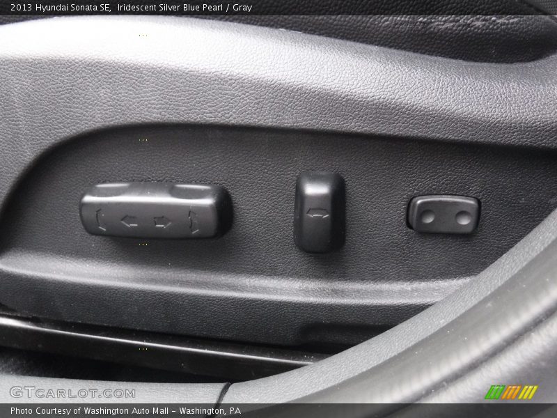 Iridescent Silver Blue Pearl / Gray 2013 Hyundai Sonata SE