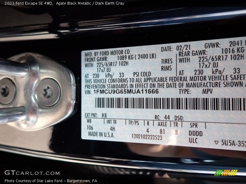 Agate Black Metallic / Dark Earth Gray 2021 Ford Escape SE 4WD