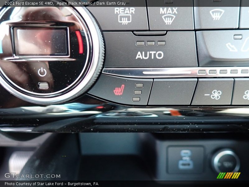 Agate Black Metallic / Dark Earth Gray 2021 Ford Escape SE 4WD