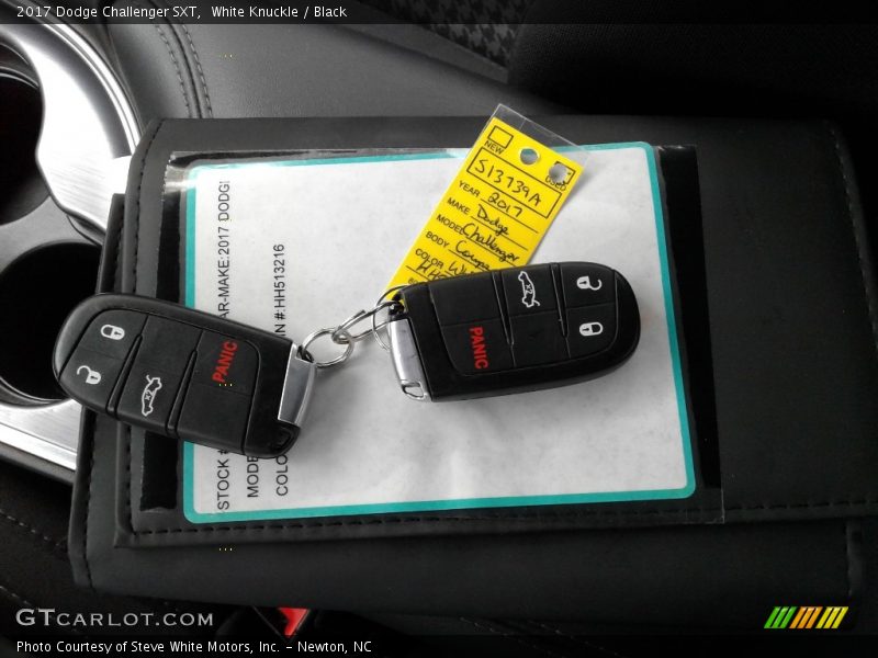 White Knuckle / Black 2017 Dodge Challenger SXT