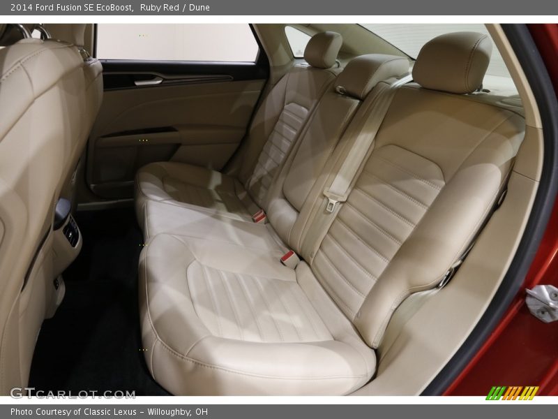 Ruby Red / Dune 2014 Ford Fusion SE EcoBoost