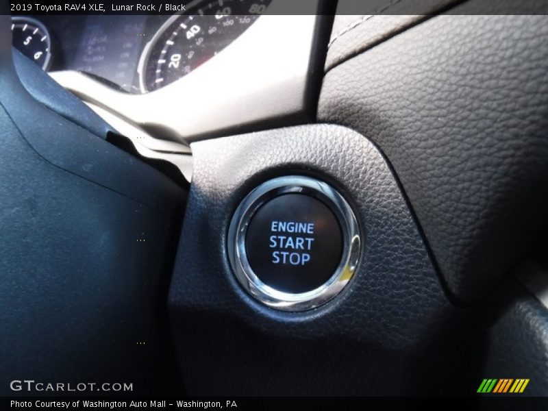 Lunar Rock / Black 2019 Toyota RAV4 XLE