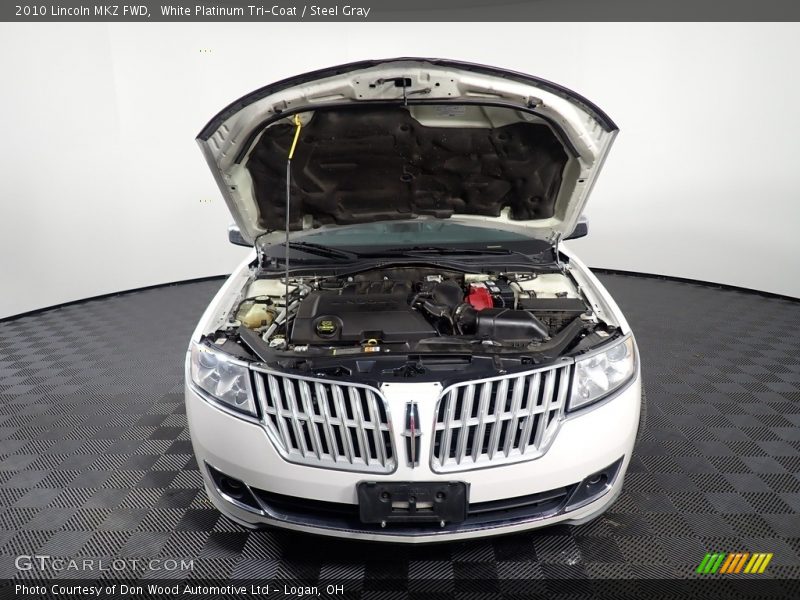 White Platinum Tri-Coat / Steel Gray 2010 Lincoln MKZ FWD