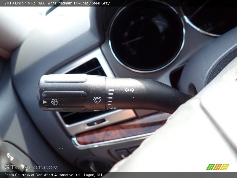 White Platinum Tri-Coat / Steel Gray 2010 Lincoln MKZ FWD