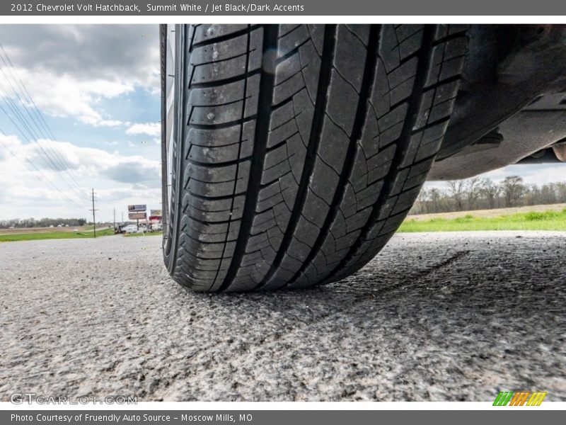 Summit White / Jet Black/Dark Accents 2012 Chevrolet Volt Hatchback