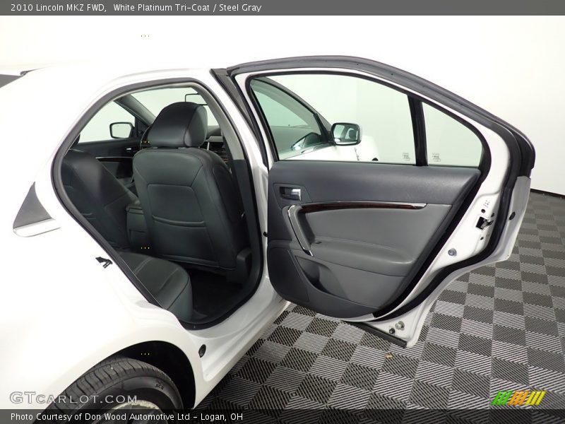 White Platinum Tri-Coat / Steel Gray 2010 Lincoln MKZ FWD