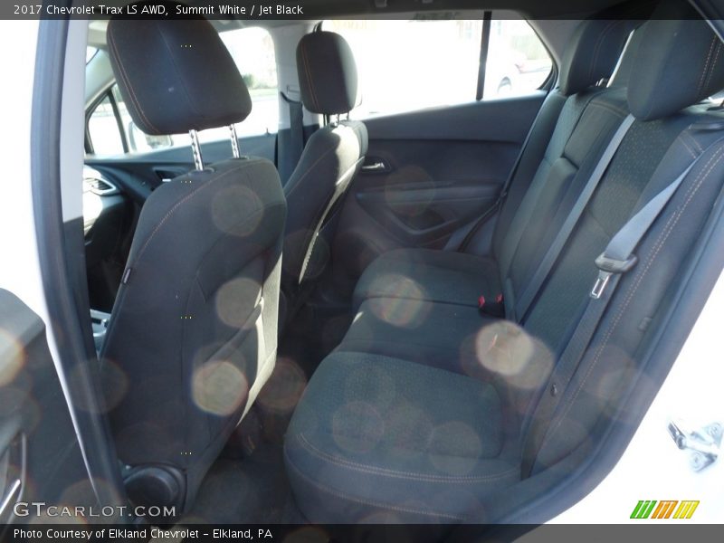 Summit White / Jet Black 2017 Chevrolet Trax LS AWD