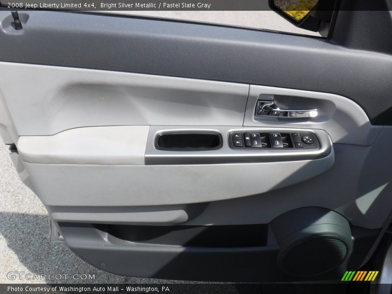 Bright Silver Metallic / Pastel Slate Gray 2008 Jeep Liberty Limited 4x4