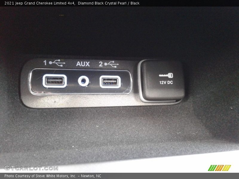 Diamond Black Crystal Pearl / Black 2021 Jeep Grand Cherokee Limited 4x4