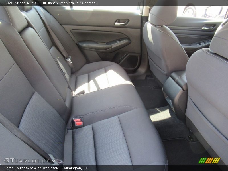 Brilliant Silver Metallic / Charcoal 2020 Nissan Altima S
