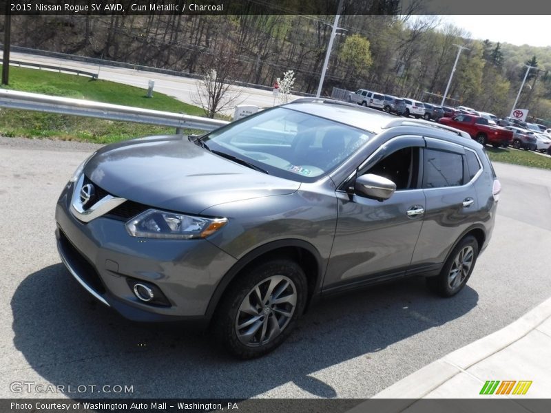 Gun Metallic / Charcoal 2015 Nissan Rogue SV AWD