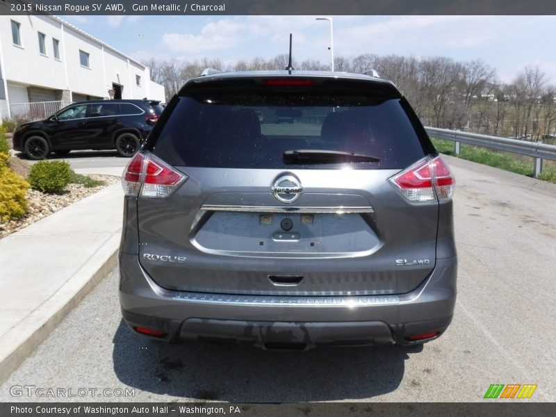 Gun Metallic / Charcoal 2015 Nissan Rogue SV AWD