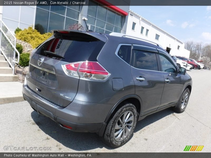 Gun Metallic / Charcoal 2015 Nissan Rogue SV AWD