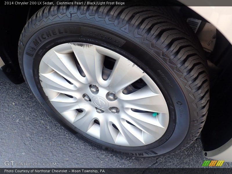 Cashmere Pearl / Black/Light Frost Beige 2014 Chrysler 200 LX Sedan