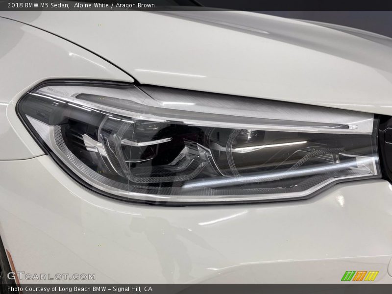 Alpine White / Aragon Brown 2018 BMW M5 Sedan