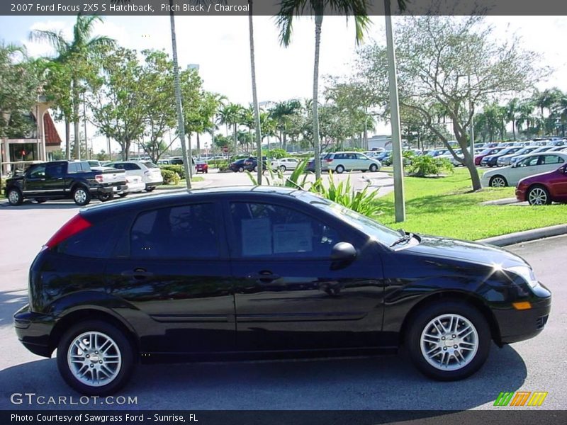 Pitch Black / Charcoal 2007 Ford Focus ZX5 S Hatchback