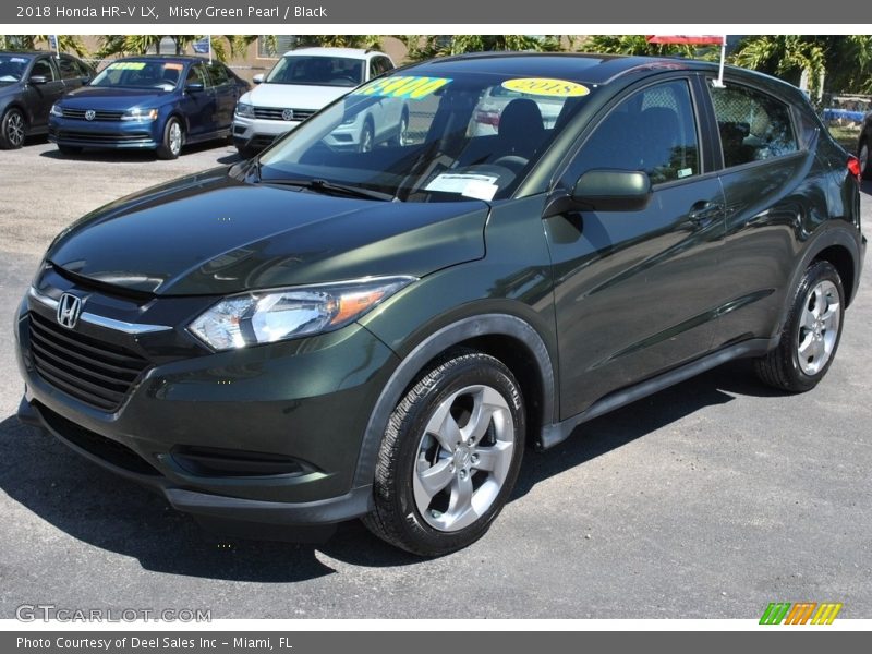 Front 3/4 View of 2018 HR-V LX