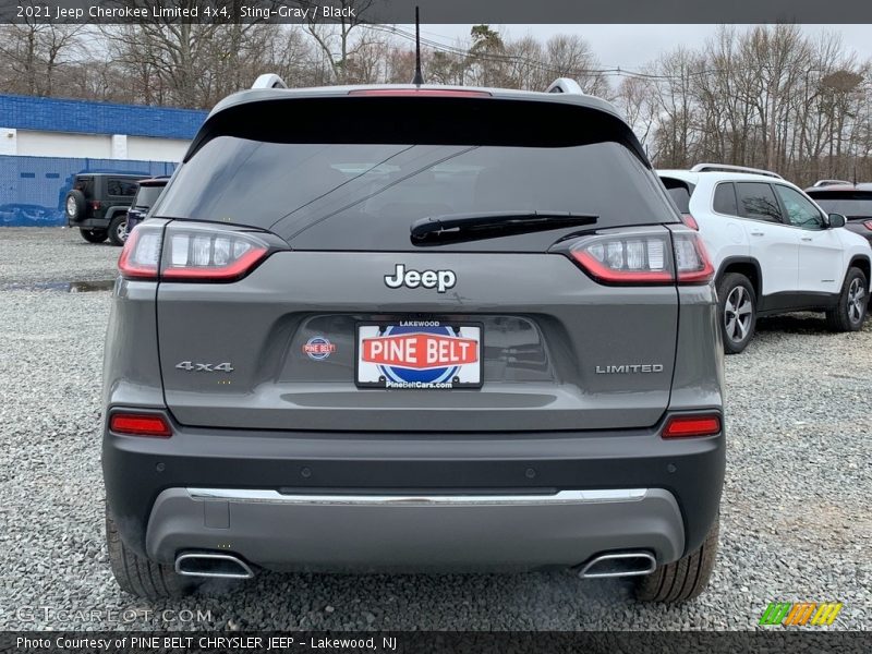 Sting-Gray / Black 2021 Jeep Cherokee Limited 4x4
