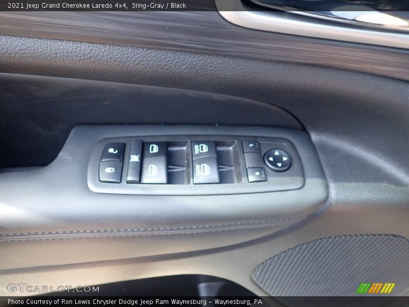 Sting-Gray / Black 2021 Jeep Grand Cherokee Laredo 4x4