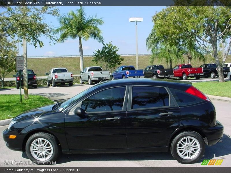 Pitch Black / Charcoal 2007 Ford Focus ZX5 S Hatchback