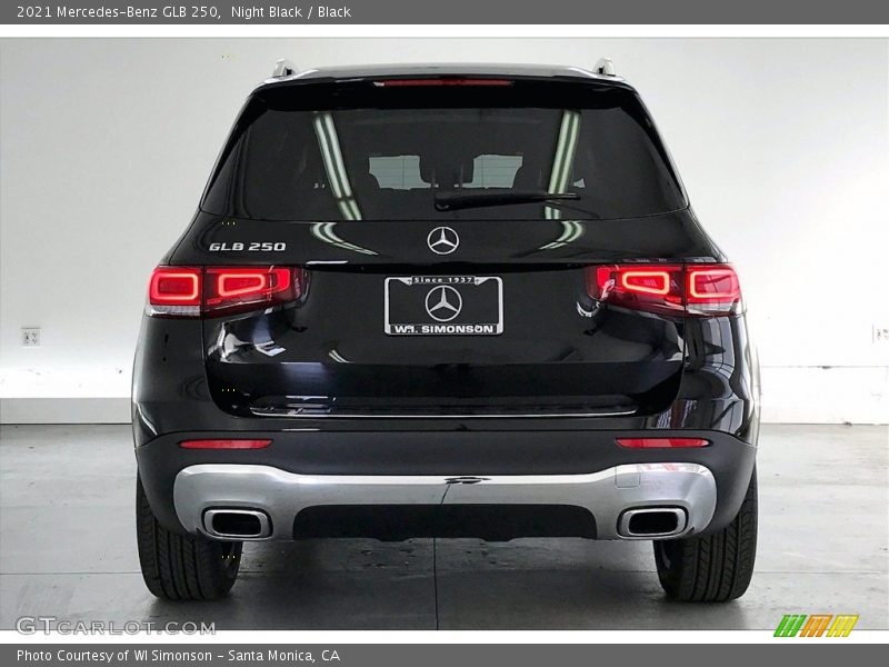 Night Black / Black 2021 Mercedes-Benz GLB 250