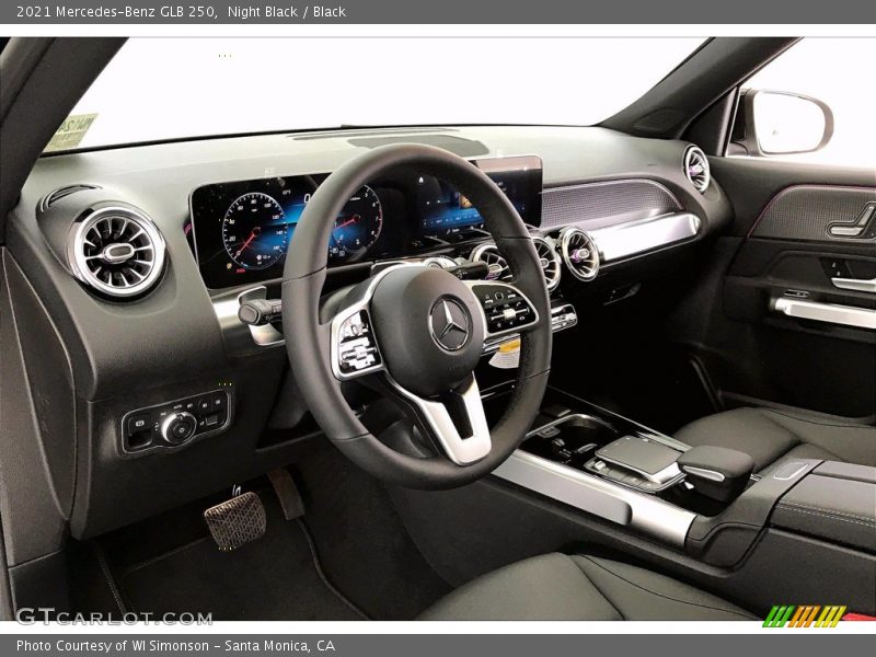 Night Black / Black 2021 Mercedes-Benz GLB 250