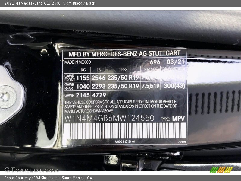 Night Black / Black 2021 Mercedes-Benz GLB 250