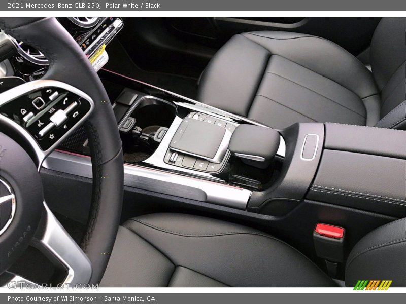 Polar White / Black 2021 Mercedes-Benz GLB 250