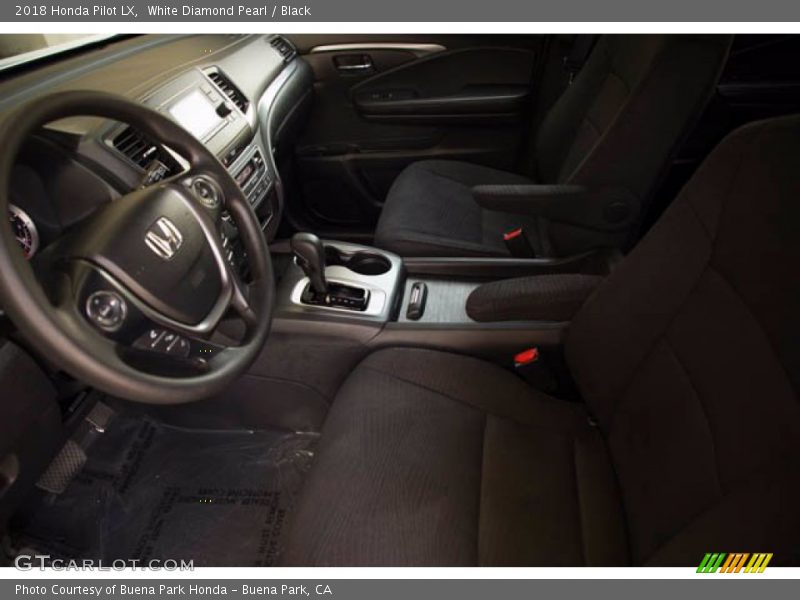 White Diamond Pearl / Black 2018 Honda Pilot LX