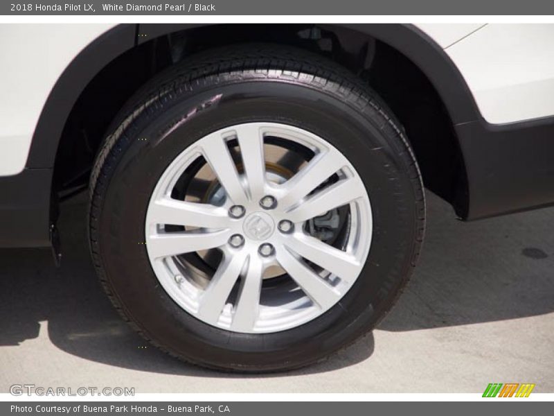 White Diamond Pearl / Black 2018 Honda Pilot LX